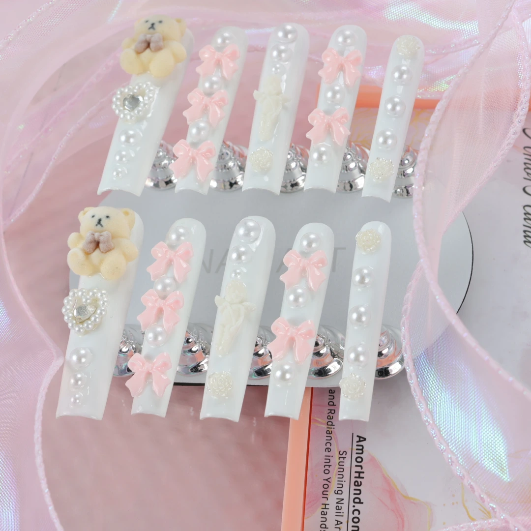 Pearl Bow Bear Press-on Nails