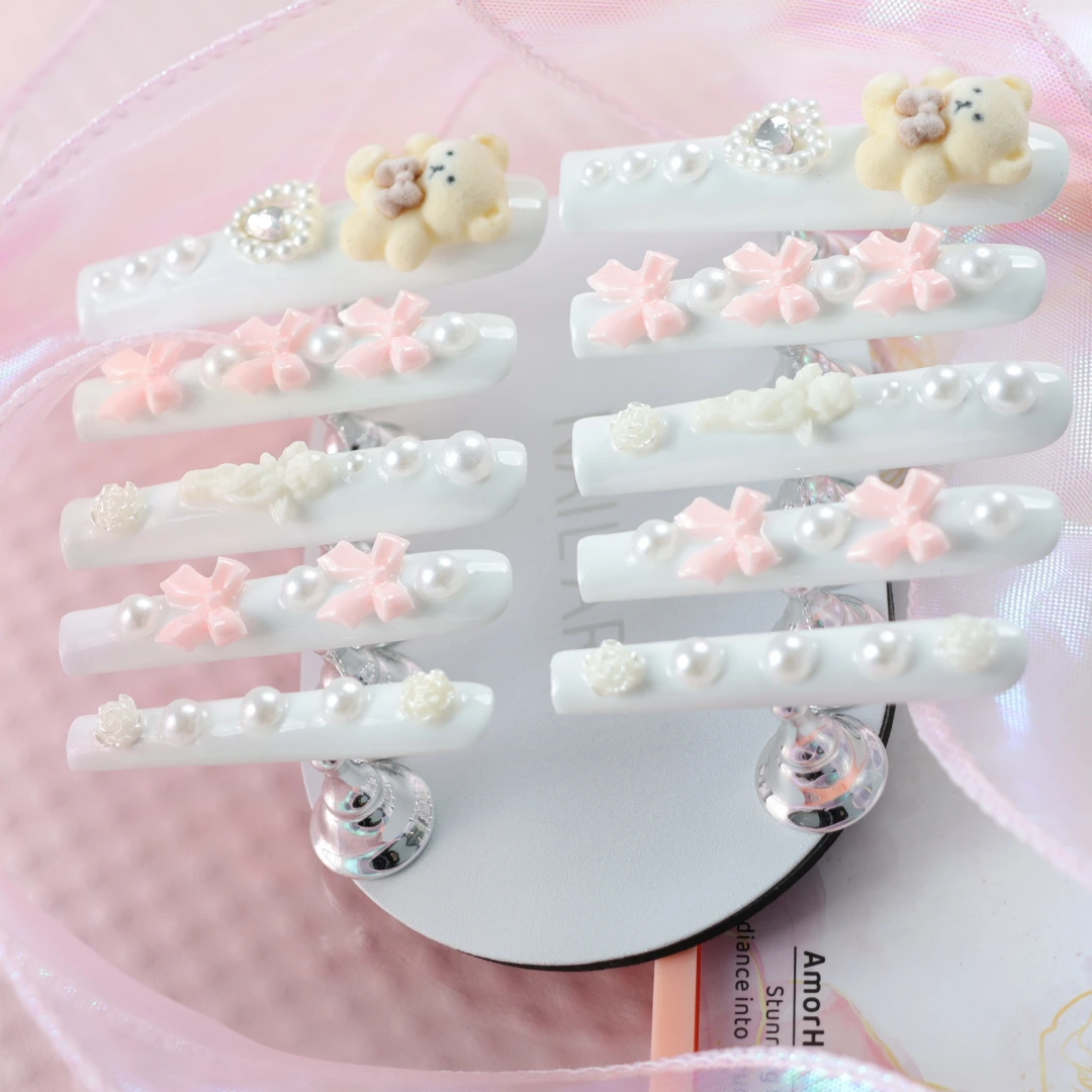 Pearl Bow Bear Press-on Nails