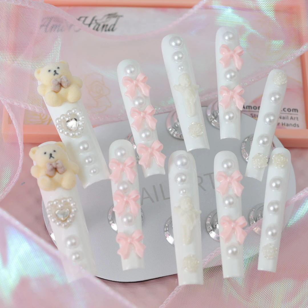 Pearl Bow Bear Press-on Nails